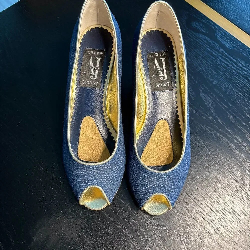 A J Valenci Peep Toe Denim Wedge Pumps Blue Gold Trim Size 9W – EUC